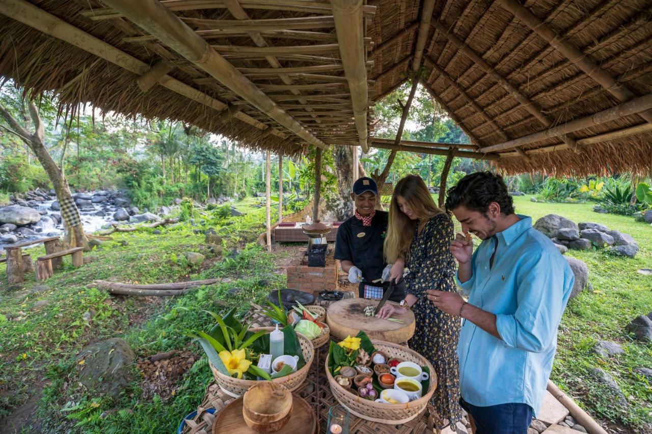 מלון Wapa Di Ume Sidemen מראה חיצוני תמונה Cooking class at the resort